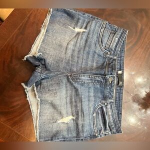 Kut from the Kloth size 14 Gigi denim shorts. Excellent condition